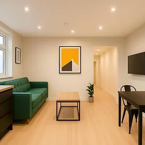  Apartment Modern + King Size Bed + Garden